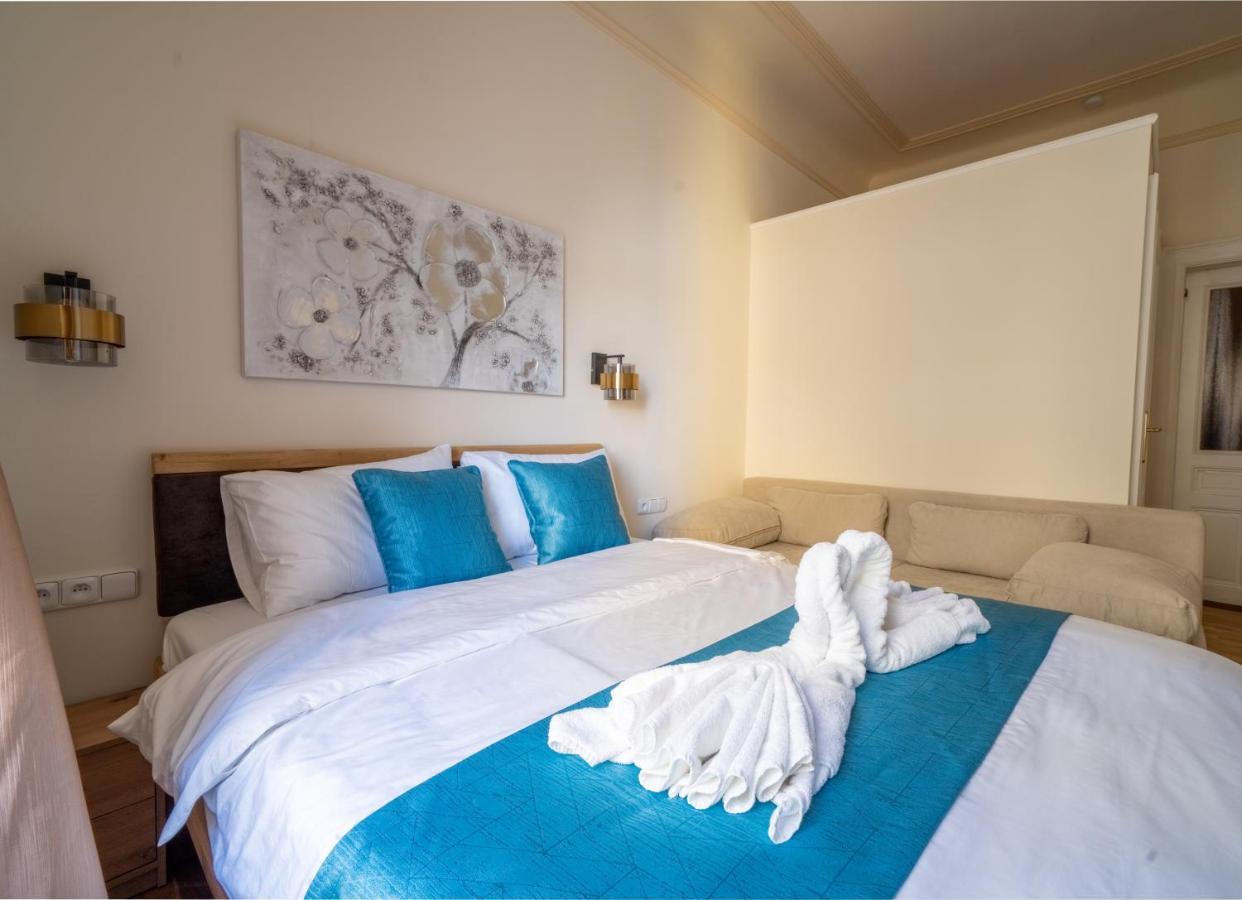 Exclusive Apartment With A View Of Prague Castle And Vltava River Экстерьер фото